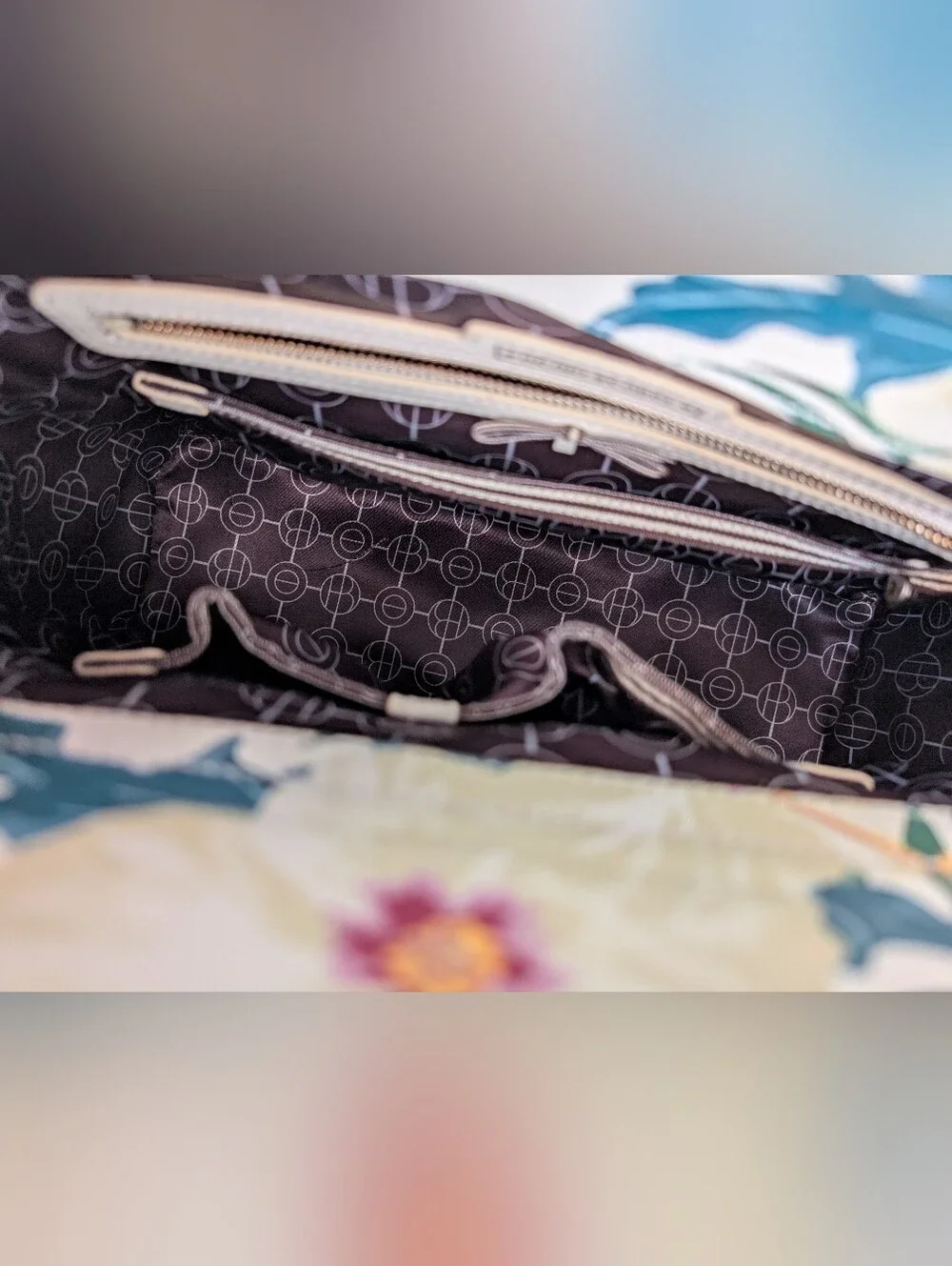 Henri Bendel West 57th Tropical Floral Turnlock Satchel (EUC)